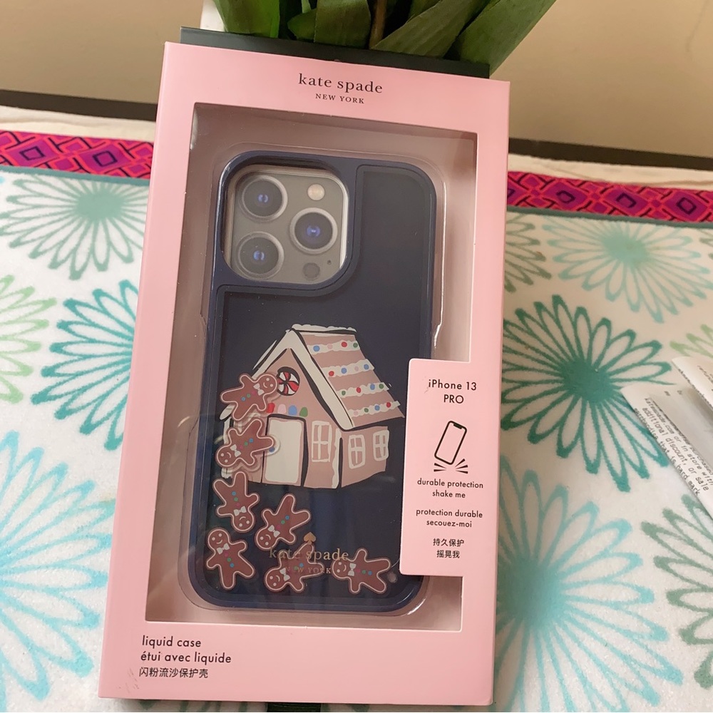 Kate Spade Gingerbread iPhone 13 pro Case - Picture 6 of 6